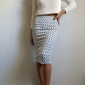 Zara Trafaluc Geometric Patterned High Rise Pencil Midi Skirt in Blue & White